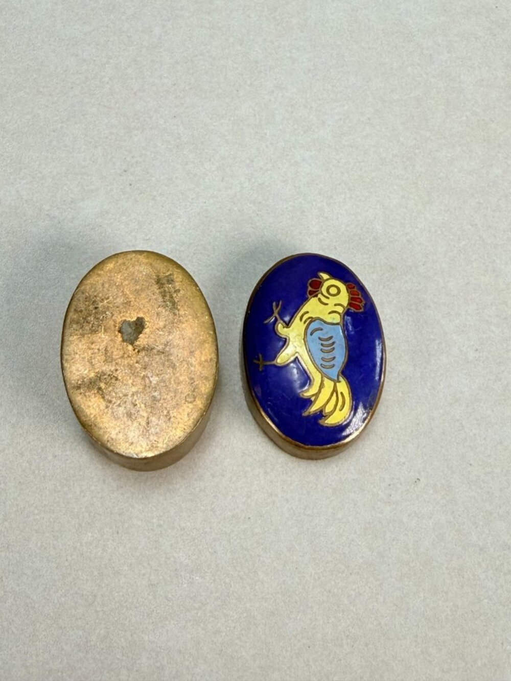 Vintage Cloisonne Enamel Trinket Box Blue Rooster Oval Pill Box - Picture 5 of 6